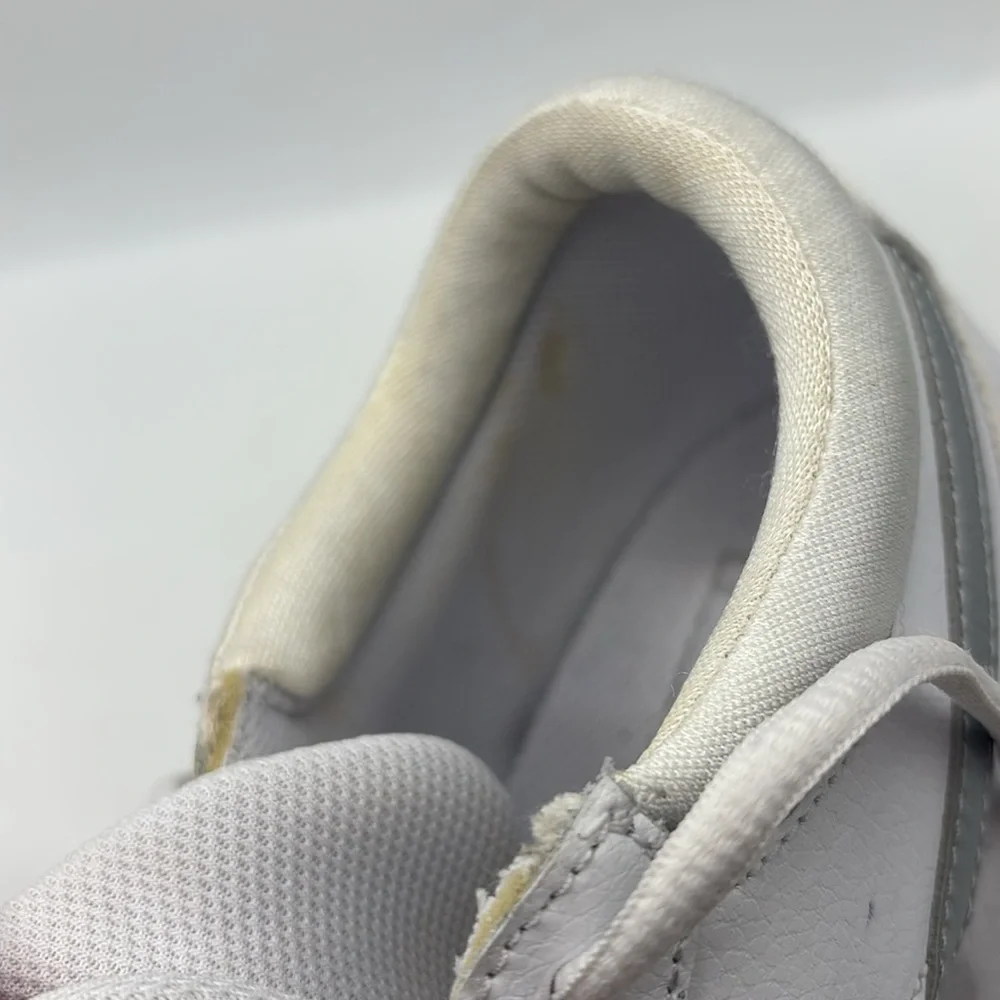 Nike Women's Zoom Court Lite 3 Tennis Shoes White/Grey SZ 9.5 walking minimalist - Picture 7 of 10